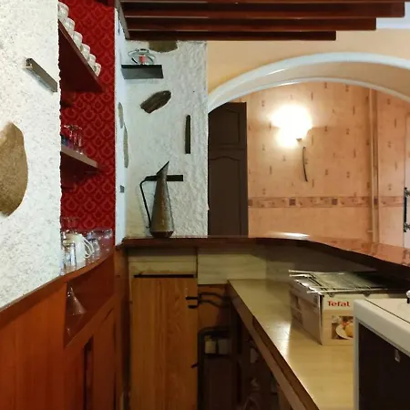 2 Chambres, 8 Couchages, Centre-ville Cauterets, Wifi Gratuit, Parking A Proximite - Fr-1-234-89 Cauterets