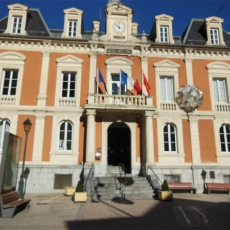 Apartment 2 Chambres, 8 Couchages, Centre-ville Cauterets, Wifi Gratuit, Parking A Proximite - Fr-1-234-89 *