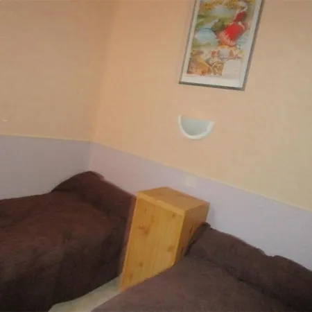 2 Pieces, Proche Thermes Et Pistes, Wifi Inclus - Fr-1-234-118 Cauterets