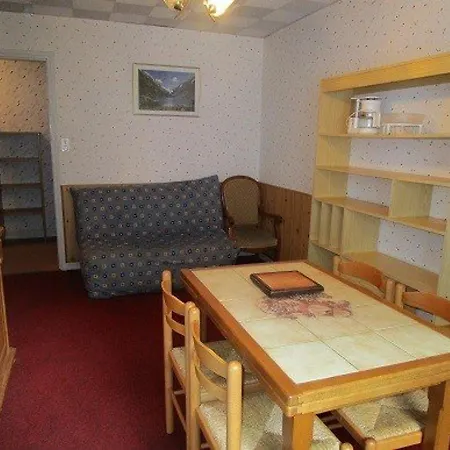 2 Chambres, 8 Couchages, Centre-ville Cauterets, Wifi Gratuit, Parking A Proximite - Fr-1-234-89 Cauterets