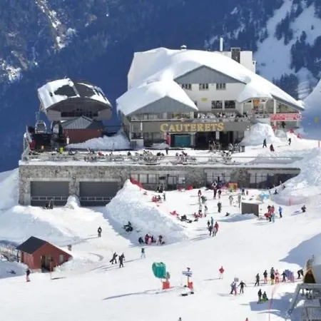 Apartment 2 Chambres, 8 Couchages, Centre-ville Cauterets, Wifi Gratuit, Parking A Proximite - Fr-1-234-89 *