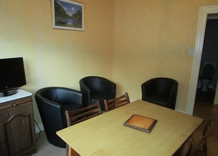 Cauterets: 2 Ch, 8 Pers, Wifi&parking - Fr-1-234-89 Apartment *