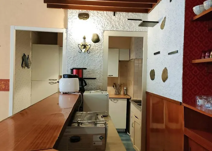 Cauterets: 2 Ch, 8 Pers, Wifi&parking - Fr-1-234-89 * Cauterets