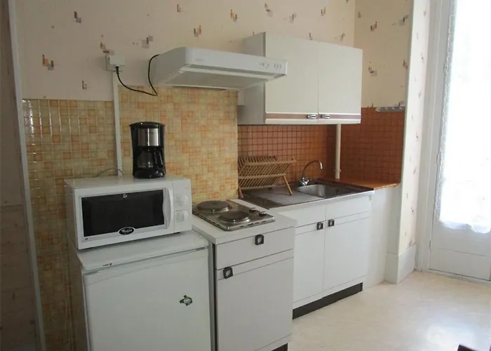 2 Pieces, Proche Thermes Et Pistes, Wifi Inclus - Fr-1-234-118 *