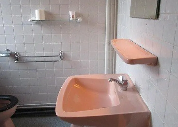 Cauterets: 2 Ch, 8 Pers, Wifi&parking - Fr-1-234-89 Apartment *